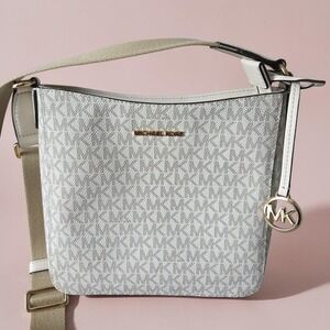 Michael Kors Messenger Jet Set Travel Women Cream Logo Crossbody Bag Purse